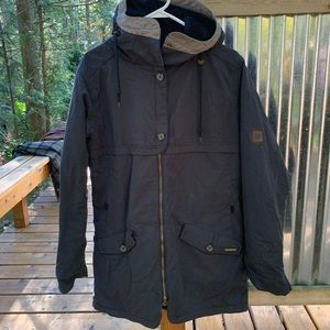 686 snowboard jacket